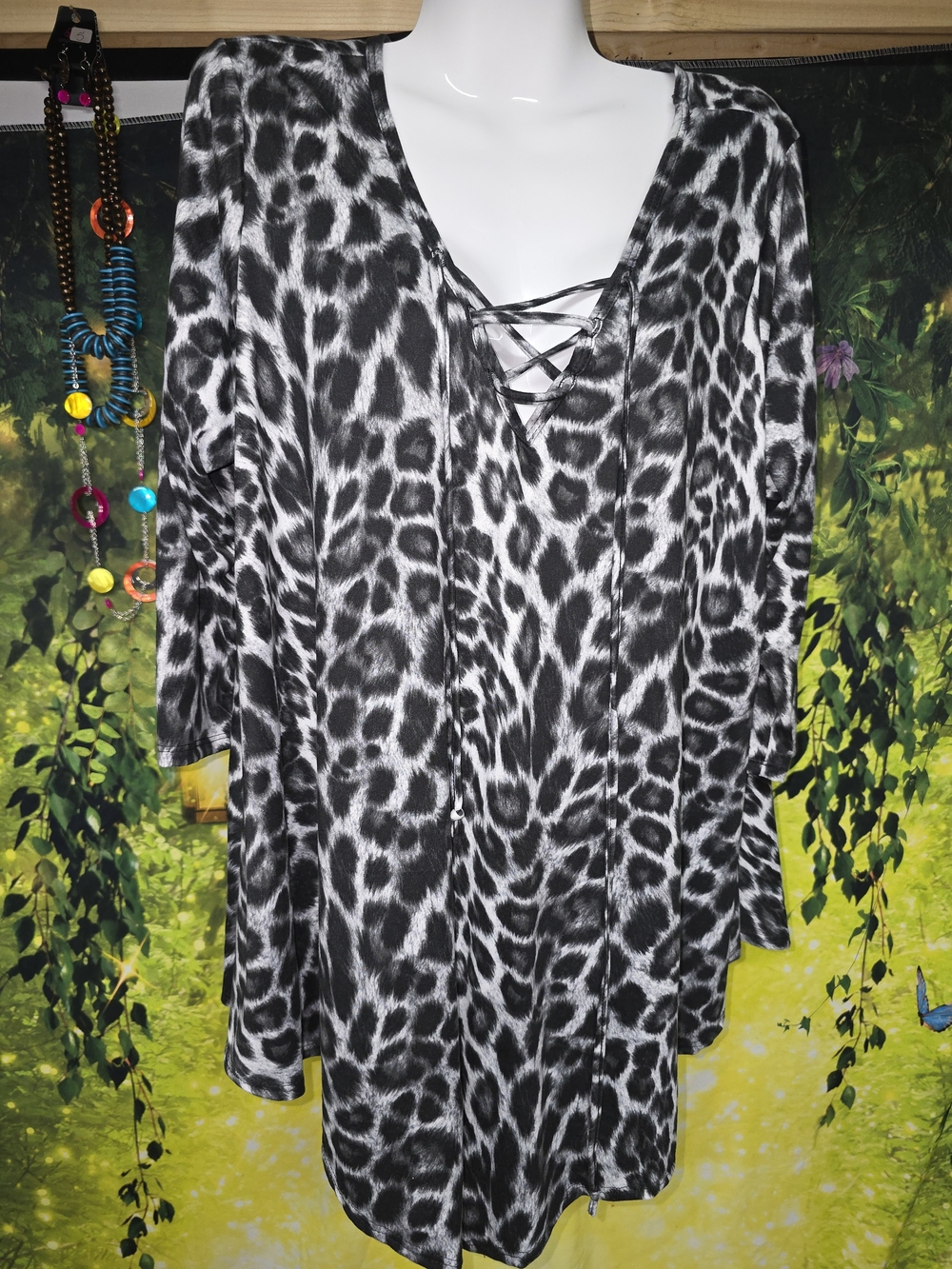 #203 C'est La Vie Black & Gray Leopard Print Lace-Up Tunic Blouse